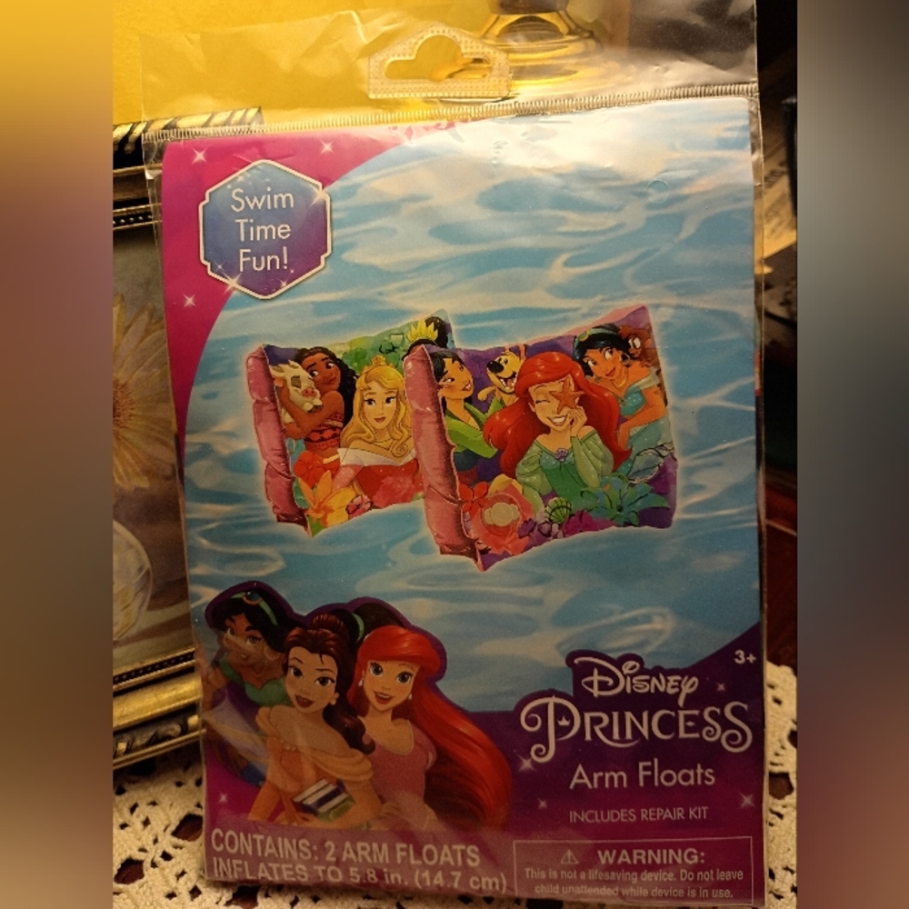 Disney Princess Arm Floats, Inc Repair Kit, NWT, Inlates to 5.8